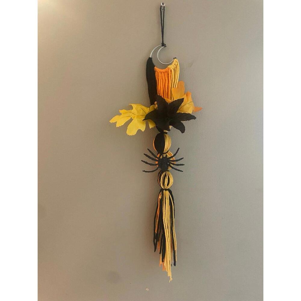 Halloween wreath spooky spider decor hanging wall door fall foliage cute car